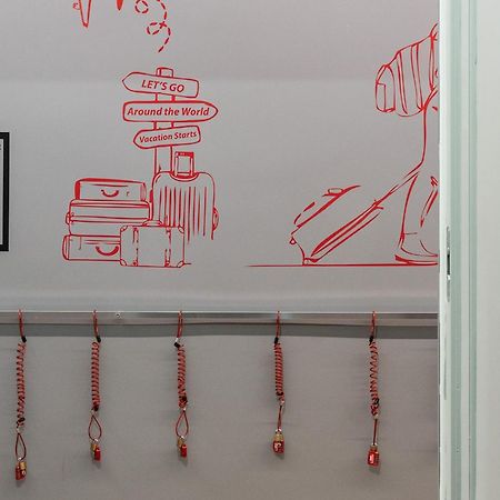 Contemporaneamente 147 - Modern & Comfort Rooms Bari Esterno foto