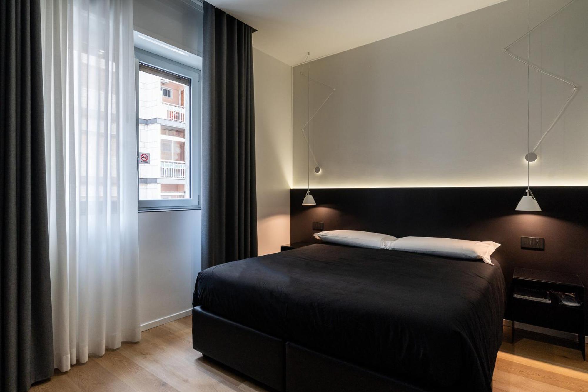 Contemporaneamente 147 - Modern & Comfort Rooms Bari Esterno foto